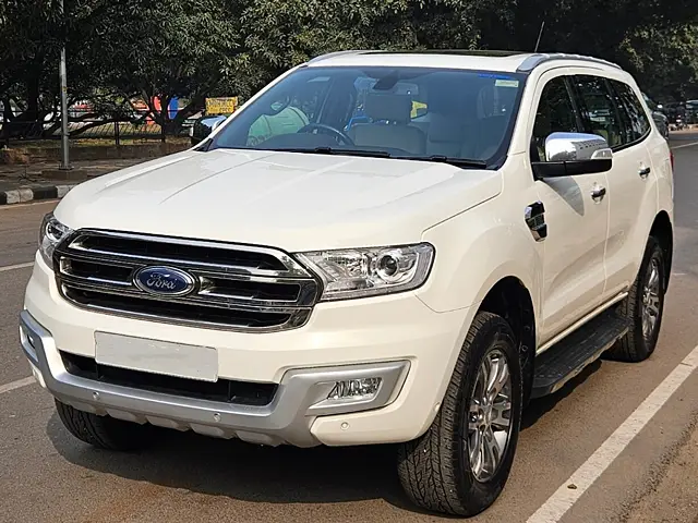 Used Ford Endeavour [2016-2019] Titanium 3.2 4x4 AT in Chandigarh
