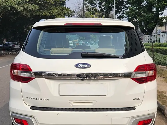 Used Ford Endeavour [2016-2019] Titanium 3.2 4x4 AT in Chandigarh