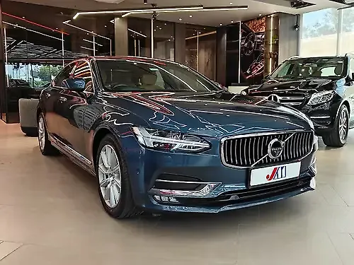 Used 2020 Volvo S90 in Bangalore
