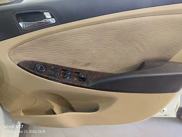 Used Hyundai Verna [2011-2015] Fluidic 1.6 CRDi SX in Kanpur