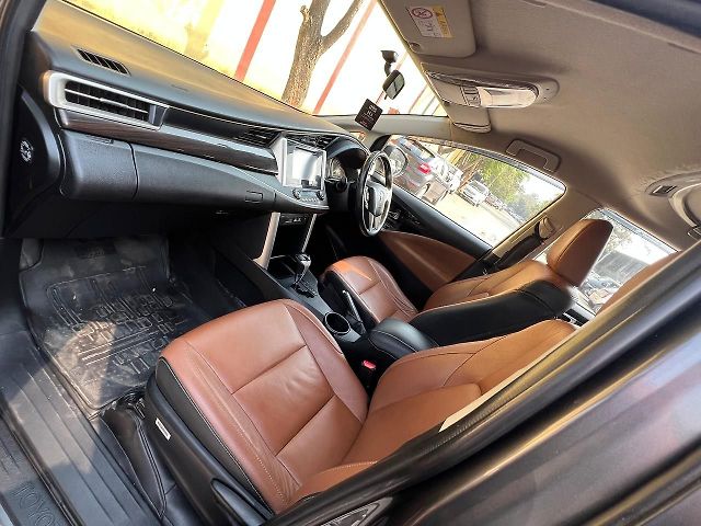 Used Toyota Innova Crysta [2016-2020] 2.8 ZX AT 7 STR [2016-2020] in Mumbai