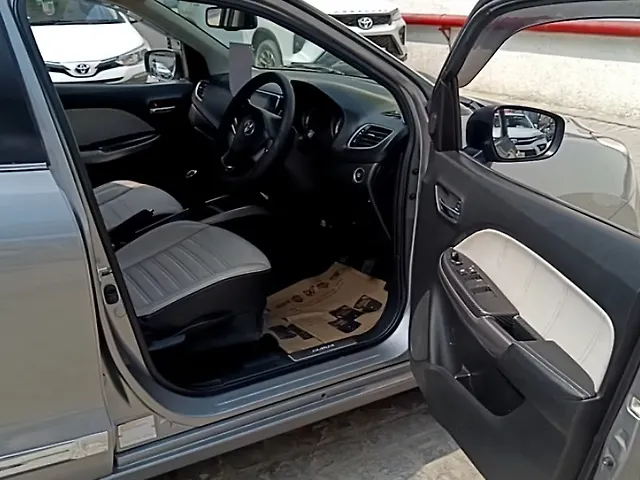 Used Toyota Glanza G [2022-2023] in Delhi