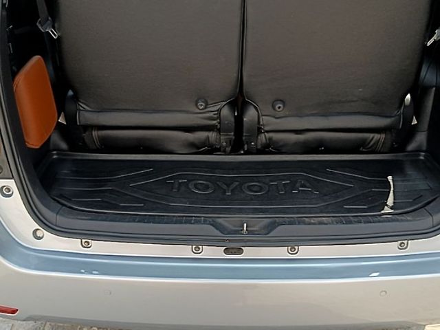 Used Toyota Innova Crysta [2020-2023] GX 2.4 AT 7 STR in Delhi