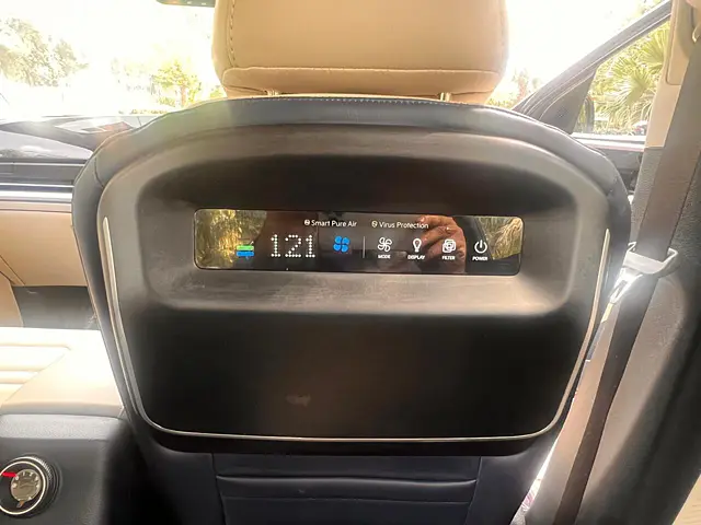 Used Kia Carens [2023-2024] Luxury Plus 1.5 Diesel iMT 7 STR [2023-2024] in Delhi