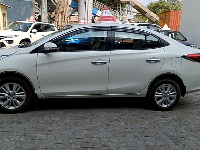 Used Toyota Yaris VX CVT [2018-2020] in Delhi