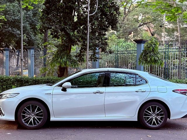 Used Toyota Camry [2022-2024] Hybrid in Kolkata