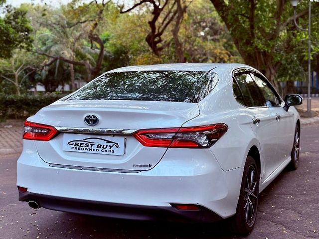 Used Toyota Camry [2022-2024] Hybrid in Kolkata