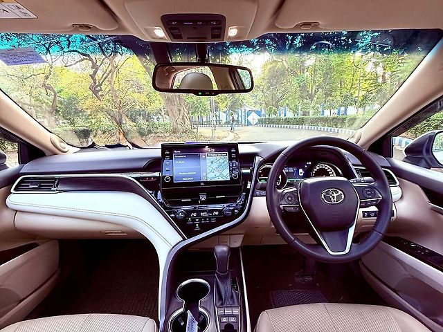 Used Toyota Camry [2022-2024] Hybrid in Kolkata