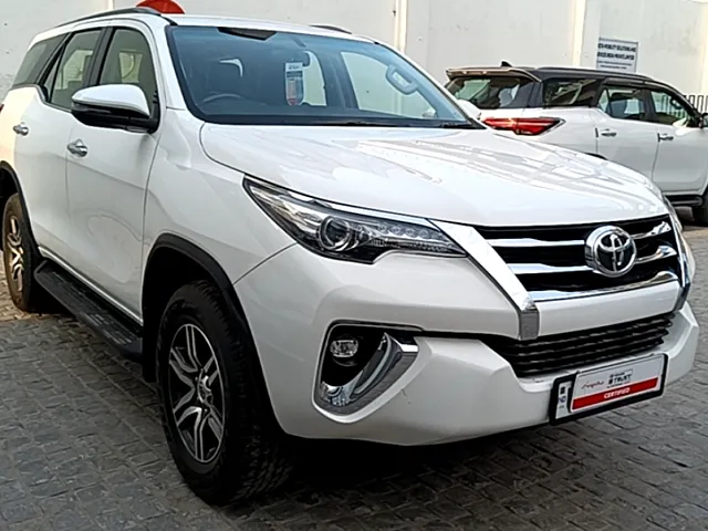 Used 2020 Toyota Fortuner in Delhi