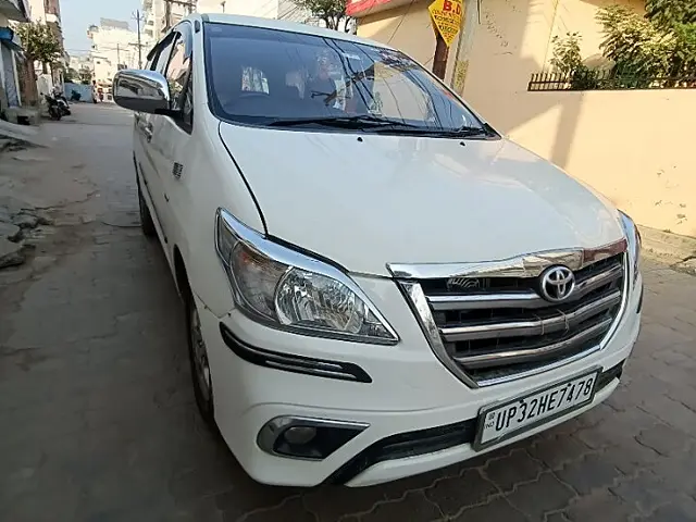 Used Toyota Innova [2015-2016] 2.5 GX BS IV 8 STR in Lucknow