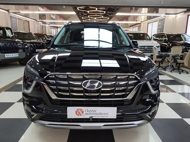 Used 2023 Hyundai Alcazar in Bangalore