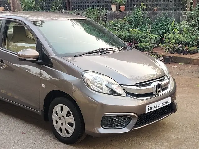 Used 2016 Honda Amaze in Mumbai
