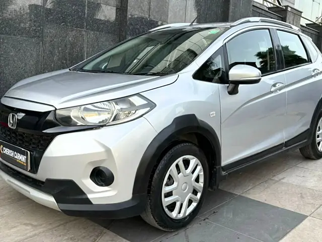 Used 2017 Honda WR-V in Delhi