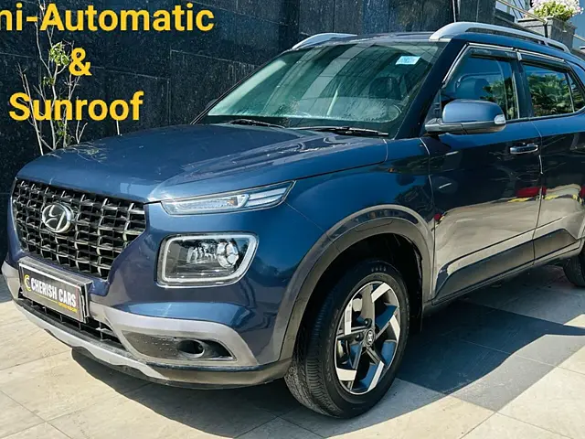 Used 2020 Hyundai Venue in Delhi