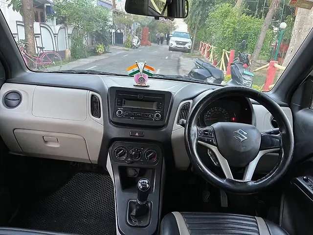 Used Maruti Suzuki Wagon R 1.0 [2014-2019] VXI+ in Meerut