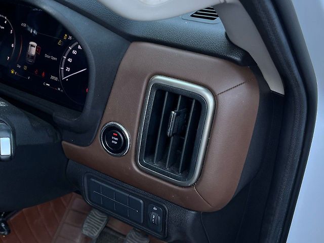 Used Mahindra Scorpio N Z8 Diesel MT 2WD 7 STR in Delhi