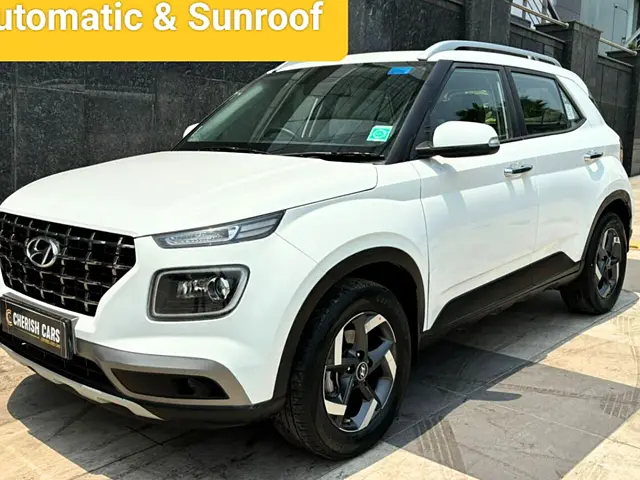 Used 2021 Hyundai Venue in Delhi