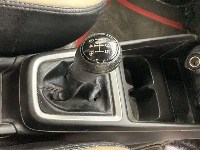 Used Maruti Suzuki Swift [2021-2024] VXi [2021-2023] in Hyderabad