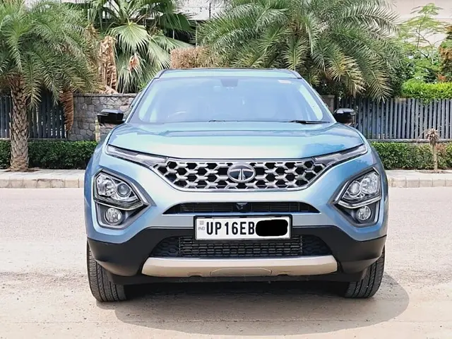 Used 2023 Tata Safari in Delhi