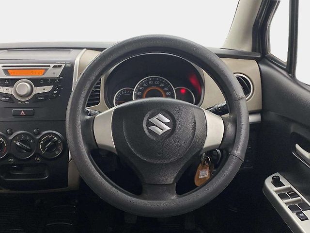 Used Maruti Suzuki Wagon R 1.0 [2010-2013] VXi in Ahmedabad
