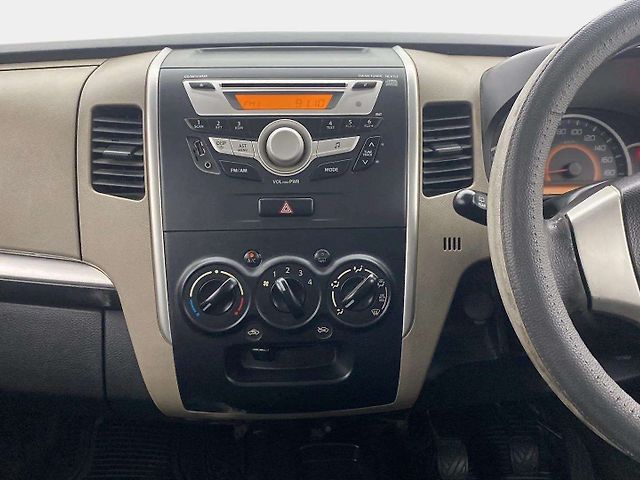 Used Maruti Suzuki Wagon R 1.0 [2010-2013] VXi in Ahmedabad