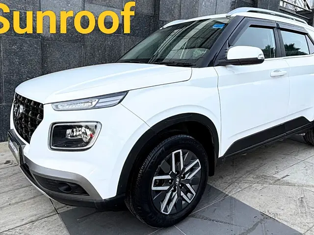 Used 2022 Hyundai Venue in Delhi