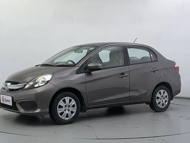 Used 2017 Honda Amaze in Ahmedabad