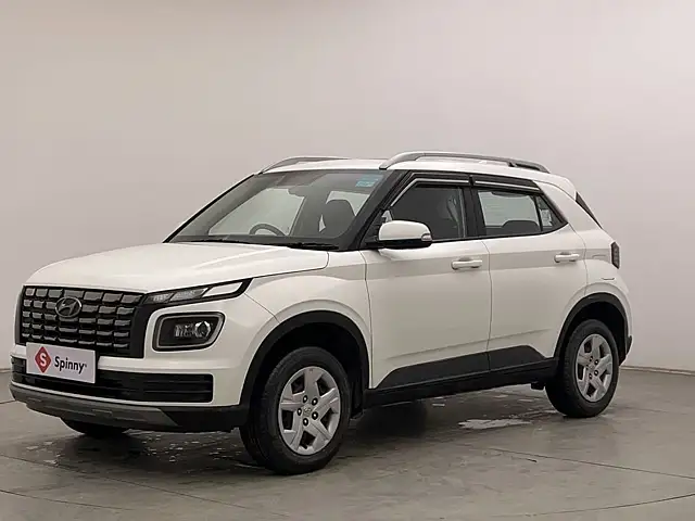 Used 2022 Hyundai Venue in Chandigarh