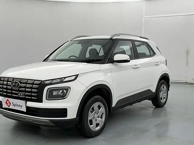 Used 2022 Hyundai Venue in Lucknow