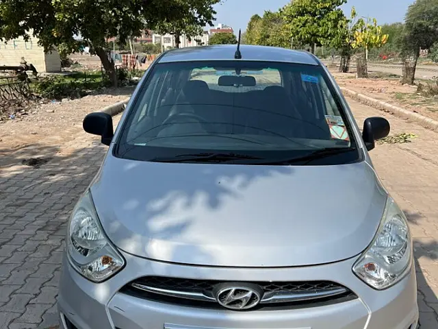 Used 2011 Hyundai i10 in Panchkula