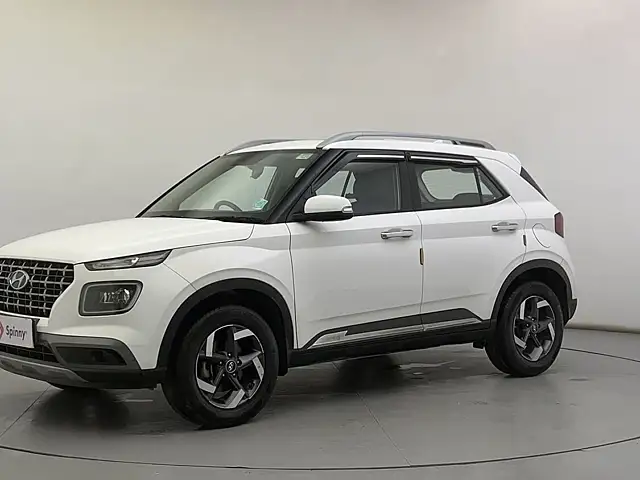 Used 2022 Hyundai Venue in Ahmedabad