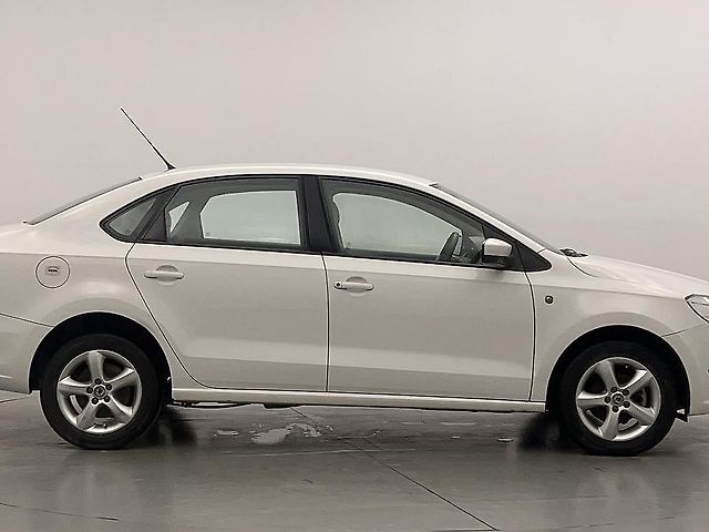 Used Skoda Rapid [2014-2015] 1.5 TDI CR Elegance in Chandigarh