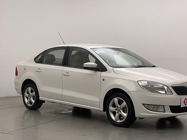 Used Skoda Rapid [2014-2015] 1.5 TDI CR Elegance in Chandigarh