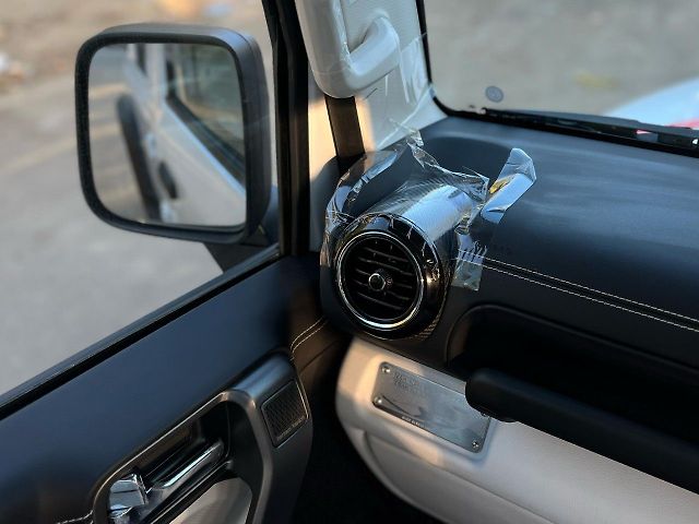 Used Mahindra Thar Roxx AX7 L Petrol AT 2WD in Delhi
