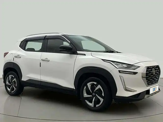 Used 2022 Nissan Magnite in Bangalore