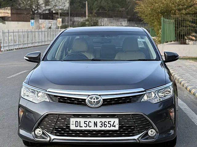 Used 2016 Toyota Camry in Delhi
