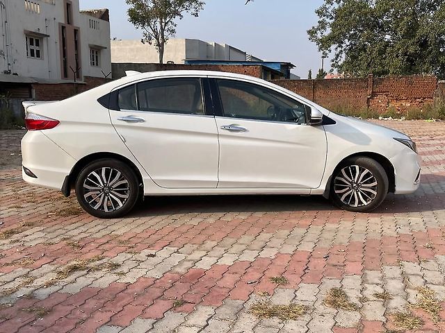 Used Honda City 4th Generation ZX CVT Petrol [2017-2019] in Ahmedabad