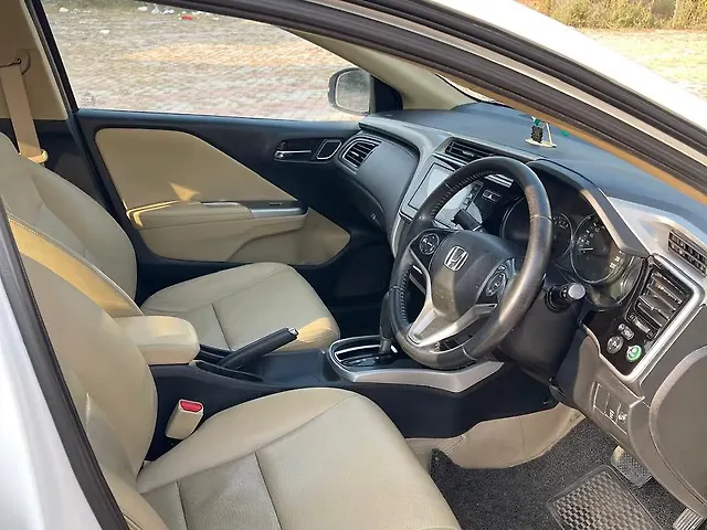 Used Honda City 4th Generation ZX CVT Petrol [2017-2019] in Ahmedabad