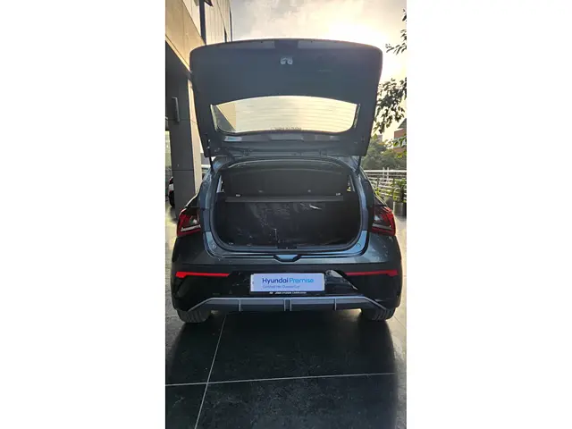 Used Hyundai i20 [2020-2023] Asta (O) 1.2 IVT [2022-2023] in Chandigarh