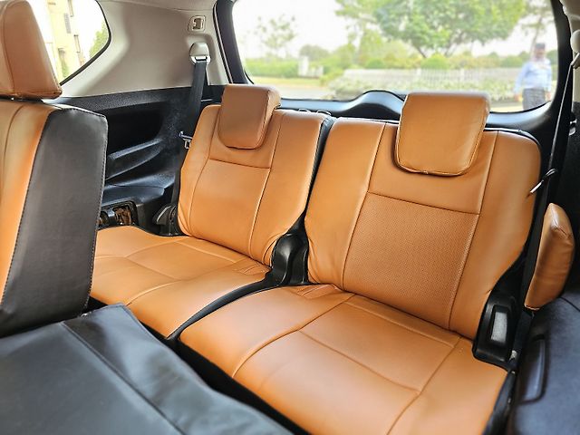 Used Toyota Innova Crysta [2016-2020] 2.4 VX 8 STR [2016-2020] in Thane