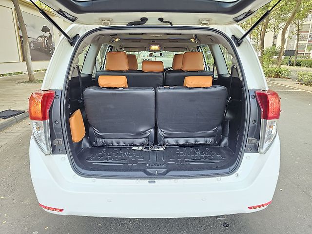 Used Toyota Innova Crysta [2016-2020] 2.4 VX 8 STR [2016-2020] in Thane