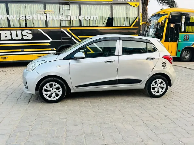 Used Hyundai Grand i10 Sportz (O) 1.2 Kappa VTVT [2017-2018] in Lucknow