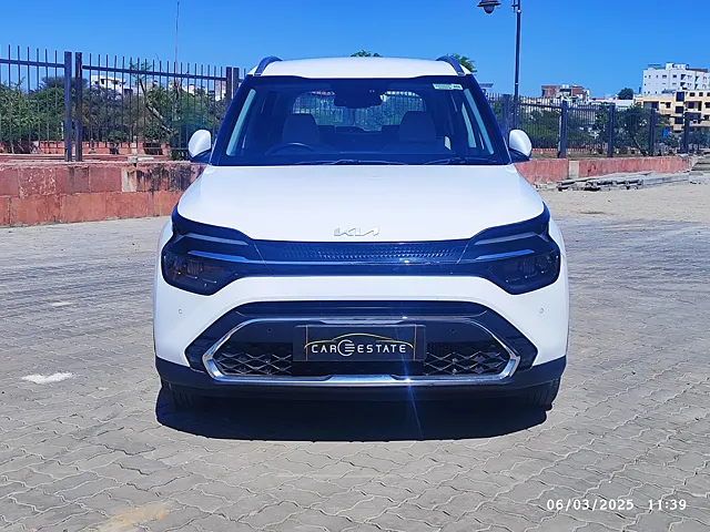 Used 2023 Kia Carens in Jaipur