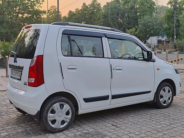 Used Maruti Suzuki Wagon R 1.0 [2014-2019] VXI AMT in Delhi