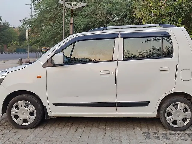 Used Maruti Suzuki Wagon R 1.0 [2014-2019] VXI AMT in Delhi