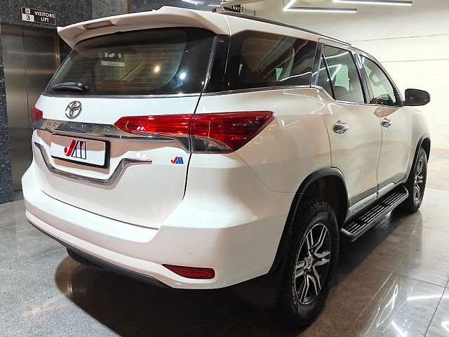Used Toyota Fortuner [2016-2021] 2.8 4x2 AT [2016-2020] in Bangalore