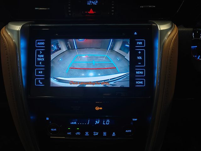 Used Toyota Fortuner [2016-2021] 2.8 4x2 AT [2016-2020] in Bangalore