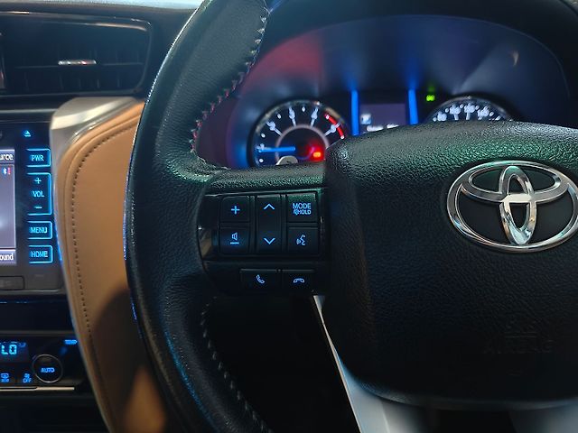 Used Toyota Fortuner [2016-2021] 2.8 4x2 AT [2016-2020] in Bangalore