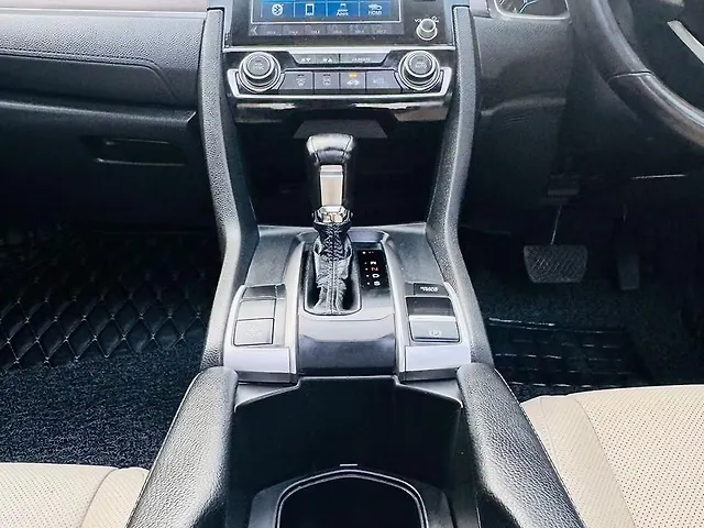 Used Honda Civic ZX CVT Petrol in Delhi