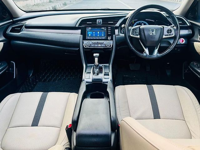 Used Honda Civic ZX CVT Petrol in Delhi